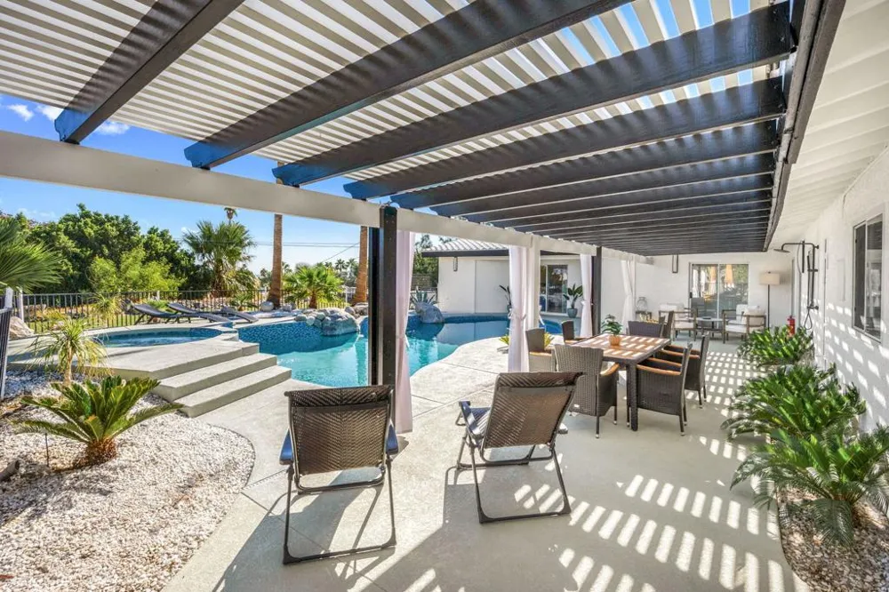2380 Leonard Road Palm Springs, CA 92262