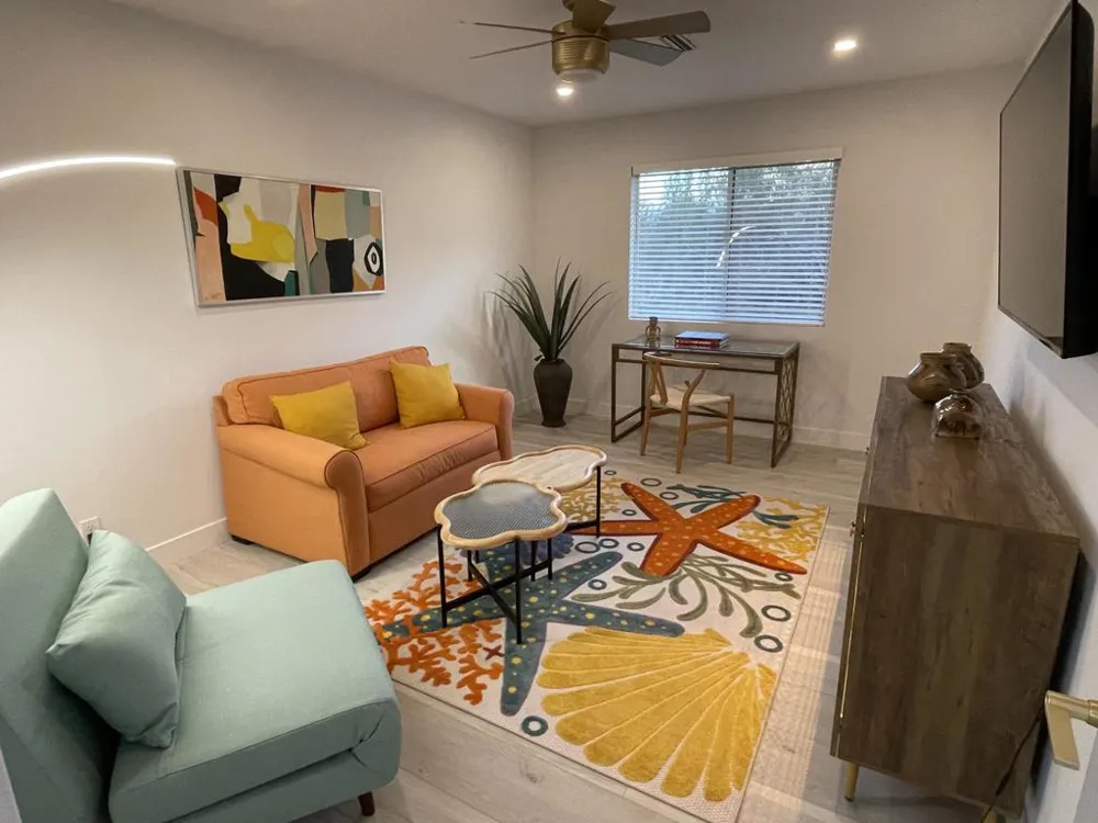 2380 Leonard Road Palm Springs, CA 92262