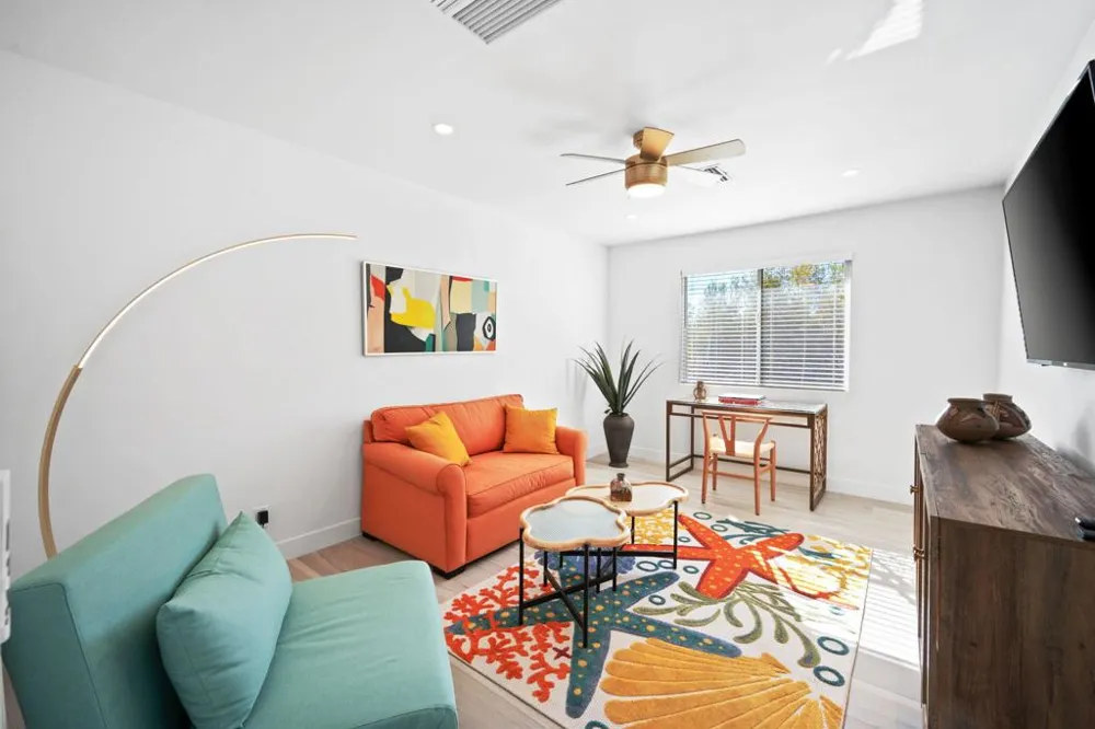 2380 Leonard Road Palm Springs, CA 92262