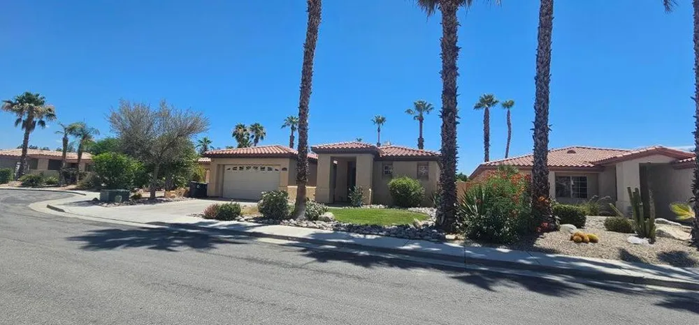 40560 Palm Court Palm Desert, CA 92260