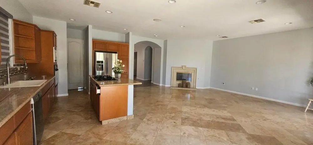 40560 Palm Court Palm Desert, CA 92260