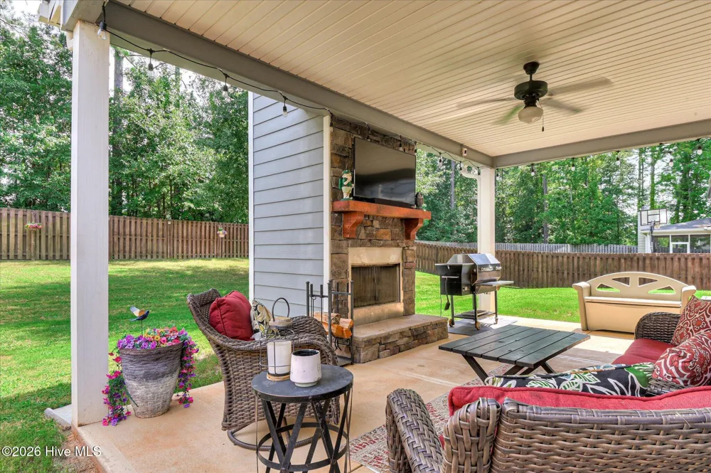 5750 Whispering Pines Way Evans, GA 30809