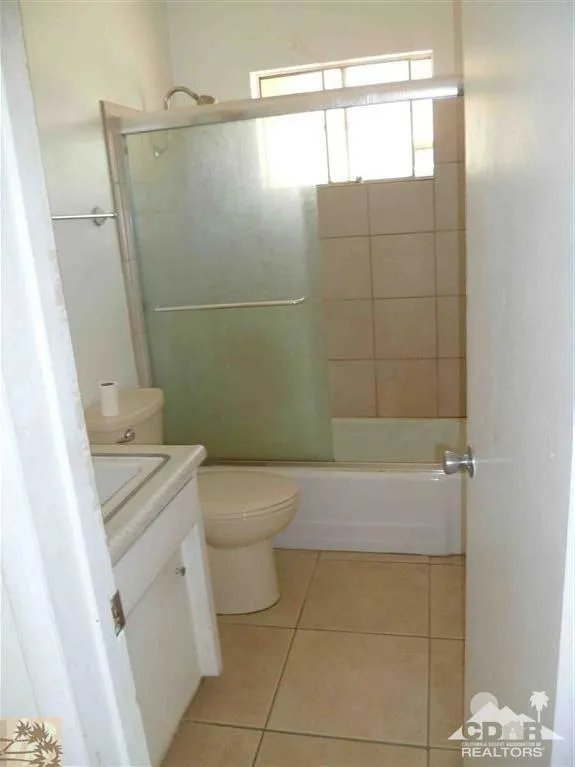 44330 San Pablo Avenue #6 Palm Desert, CA 92260