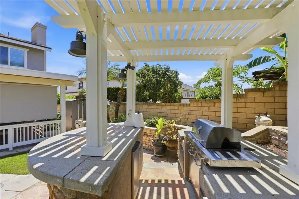 6752 Meriwether Court Alta Loma, CA 91701