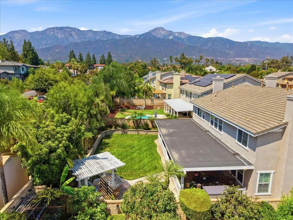 6752 Meriwether Court Alta Loma, CA 91701