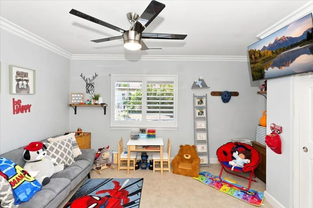 6752 Meriwether Court Alta Loma, CA 91701