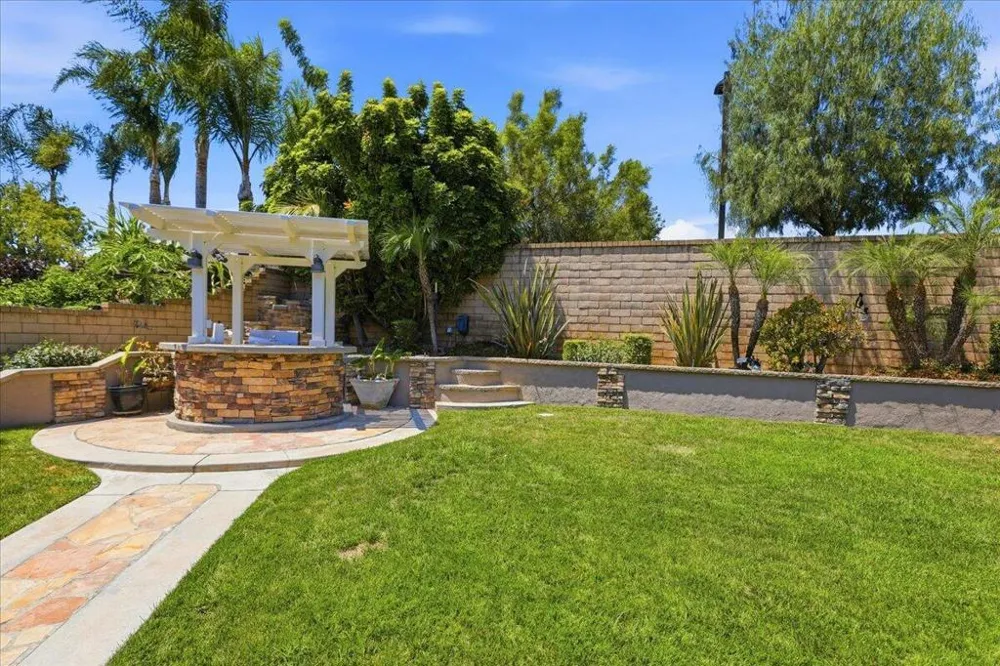 6752 Meriwether Court Alta Loma, CA 91701