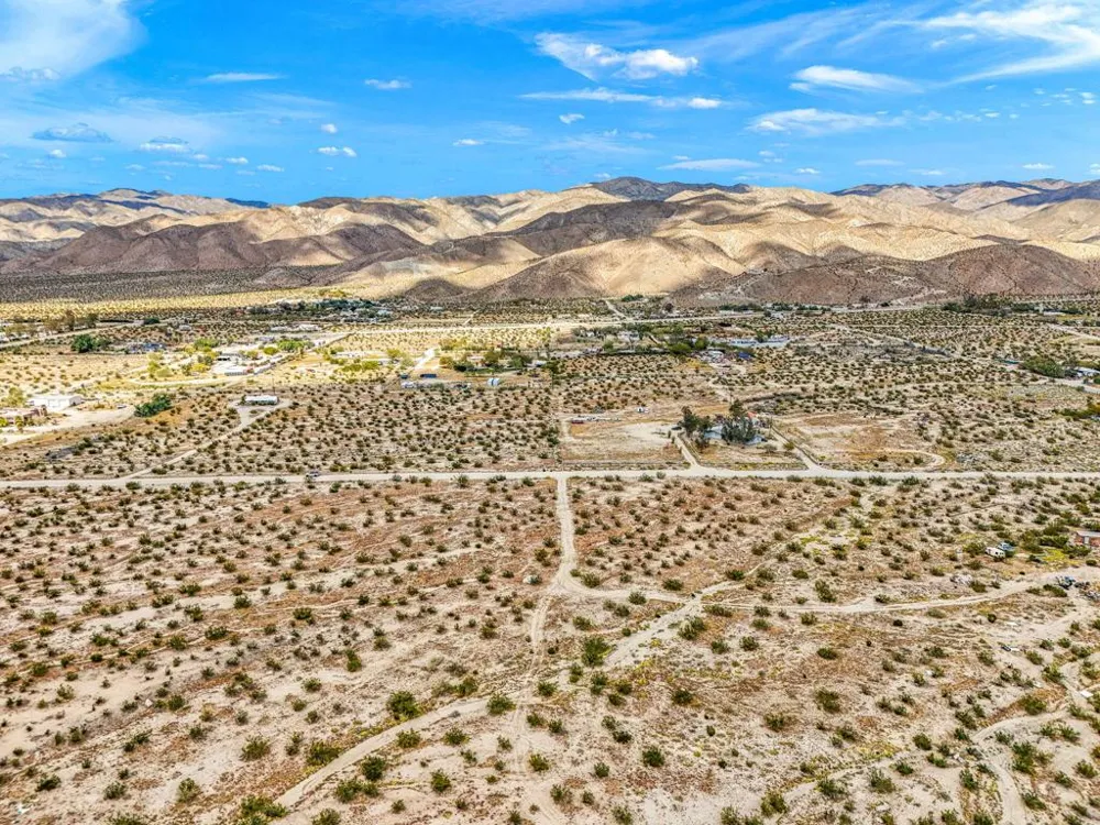 18th Avenue Desert Hot Springs, CA 92241