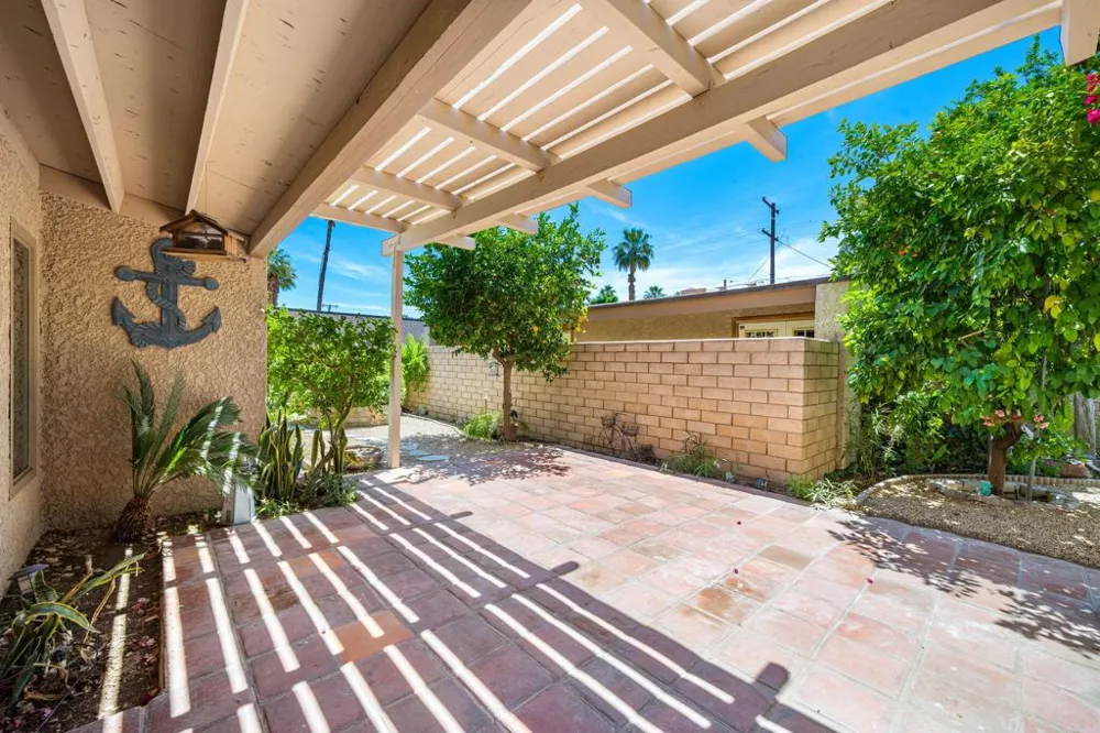 74185 Catalina Way Palm Desert, CA 92260
