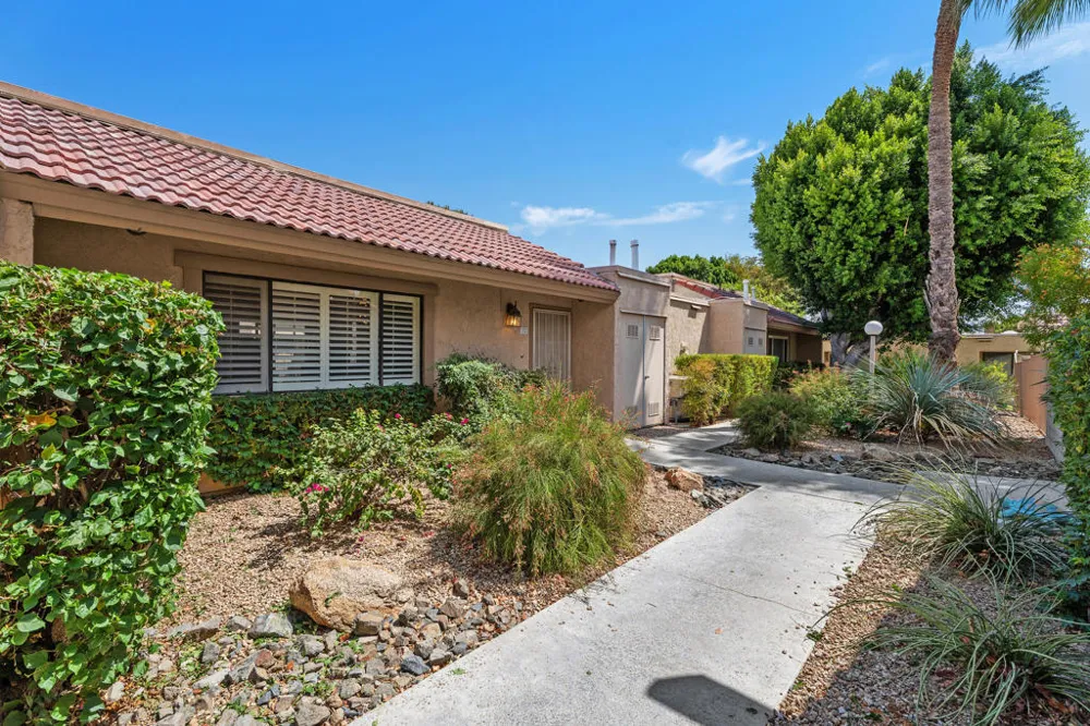 70100 Mirage Cove Drive #32 Rancho Mirage, CA 92270