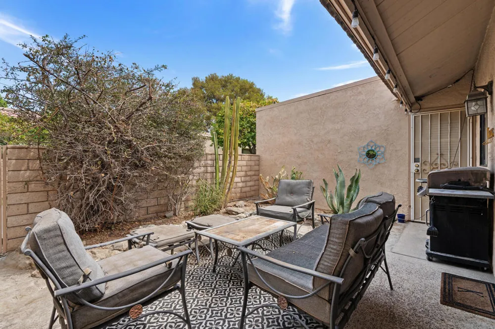 70100 Mirage Cove Drive #32 Rancho Mirage, CA 92270