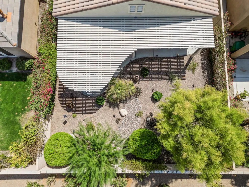 38469 Camino Aguacero Indio, CA 92203