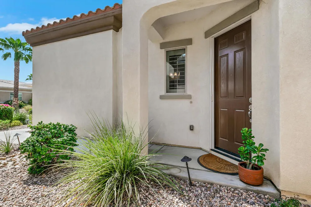 38469 Camino Aguacero Indio, CA 92203