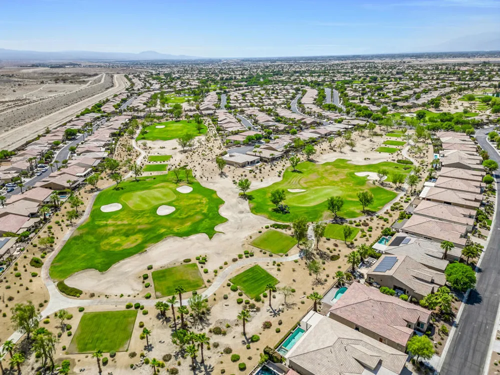 38469 Camino Aguacero Indio, CA 92203