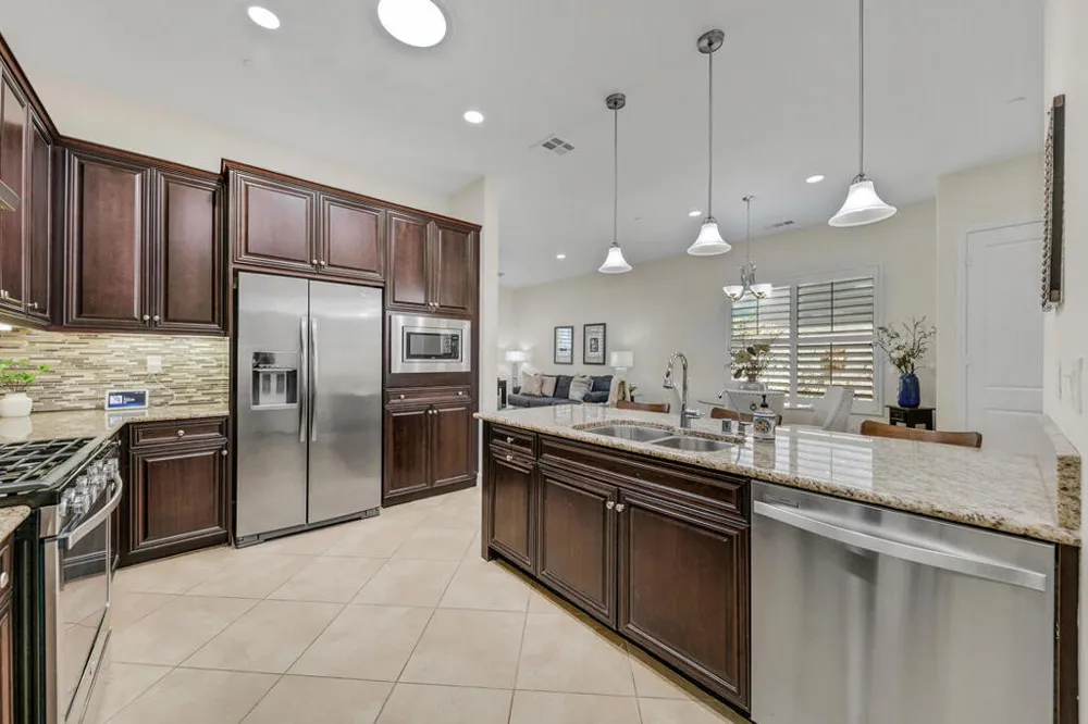38469 Camino Aguacero Indio, CA 92203