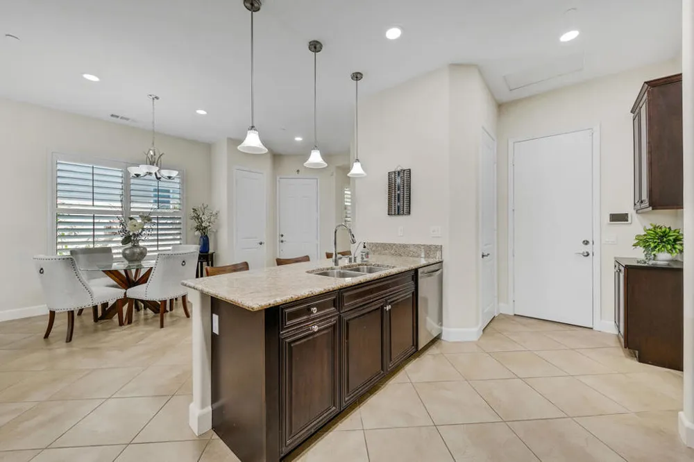38469 Camino Aguacero Indio, CA 92203