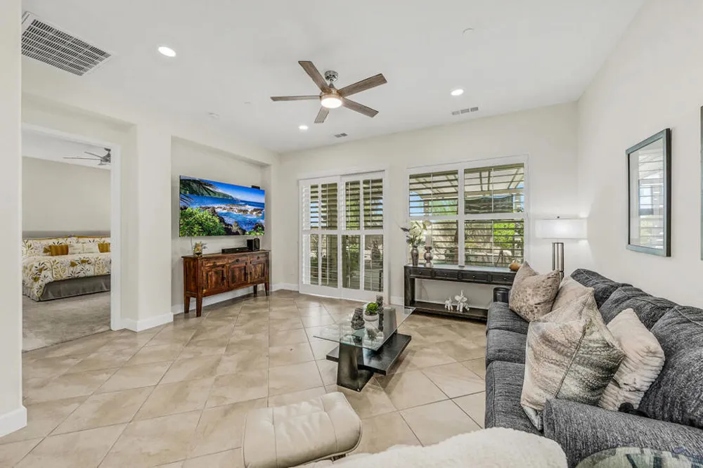 38469 Camino Aguacero Indio, CA 92203
