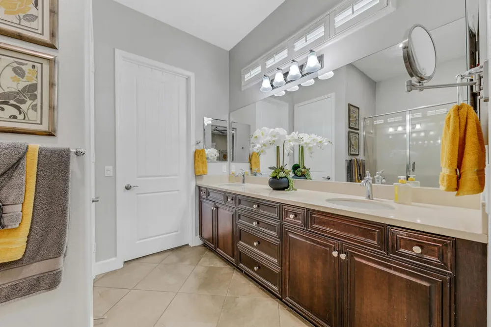 38469 Camino Aguacero Indio, CA 92203