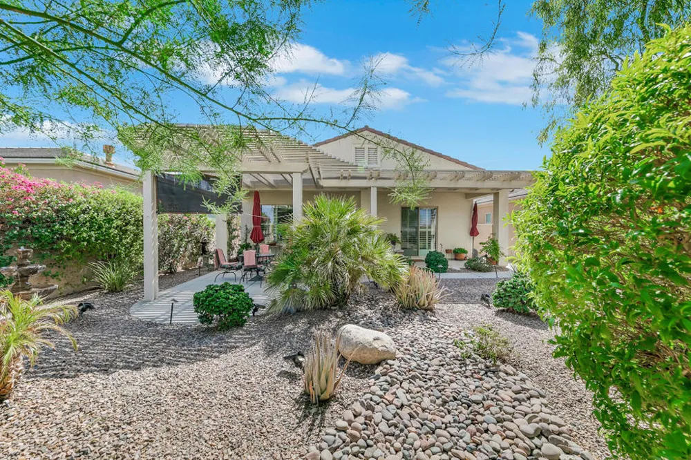 38469 Camino Aguacero Indio, CA 92203