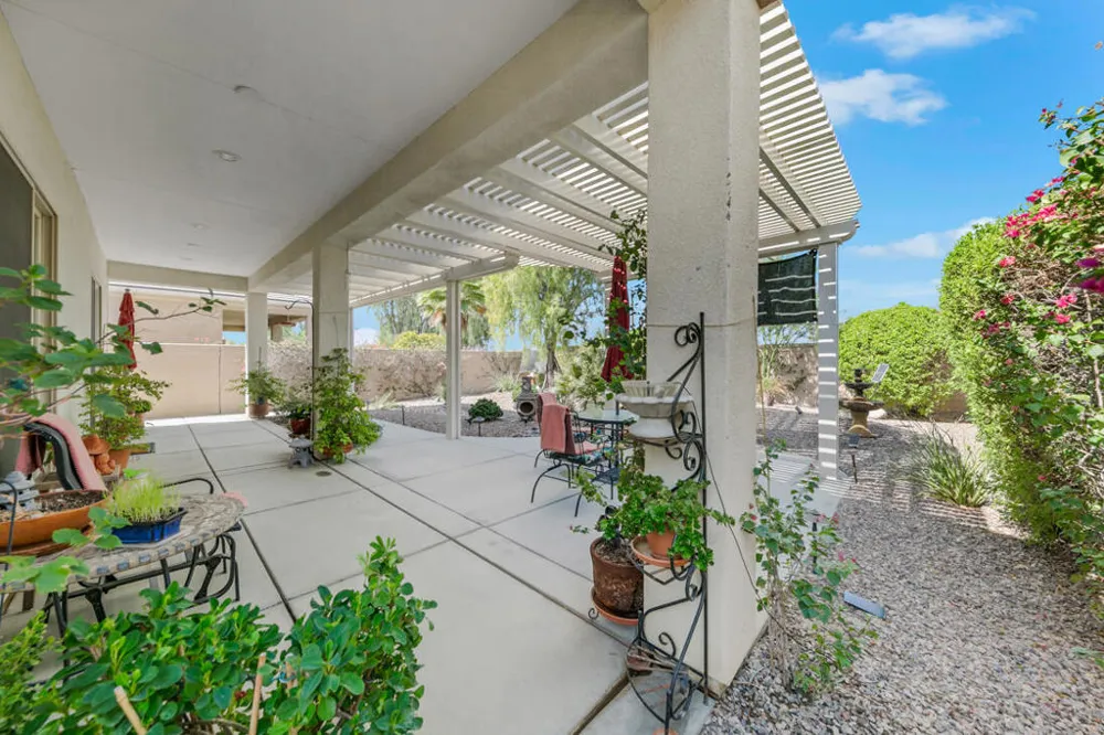 38469 Camino Aguacero Indio, CA 92203