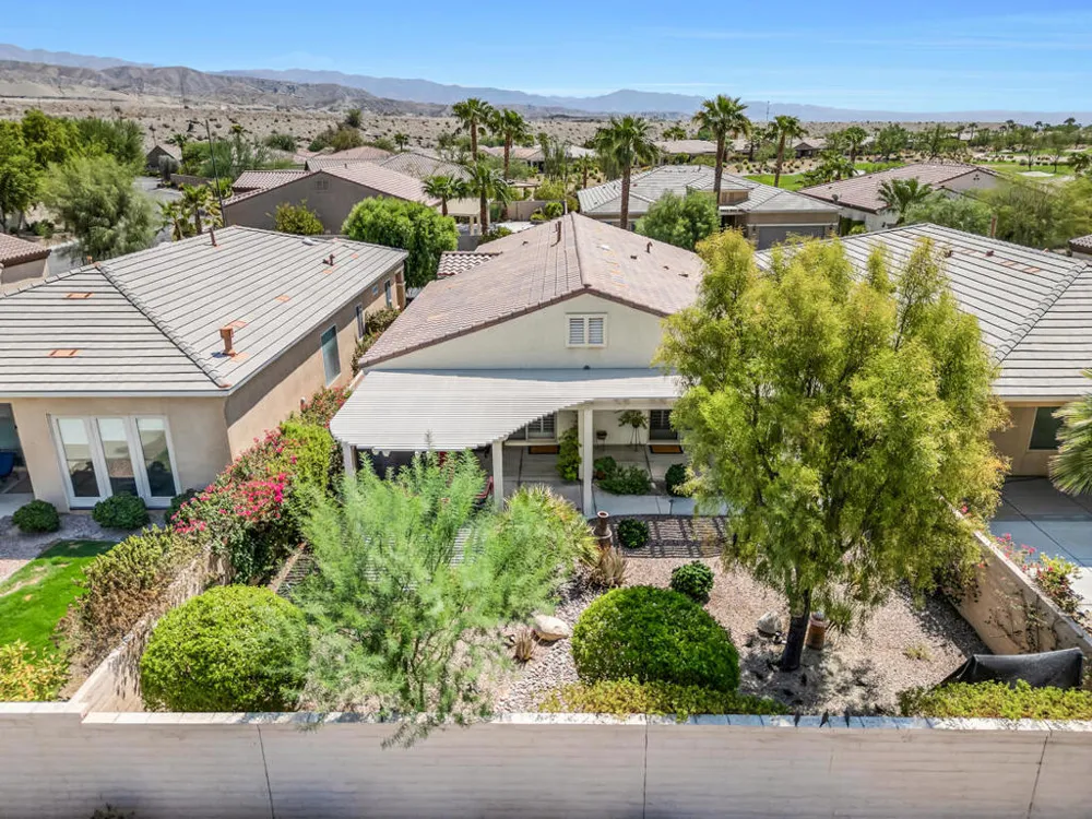 38469 Camino Aguacero Indio, CA 92203