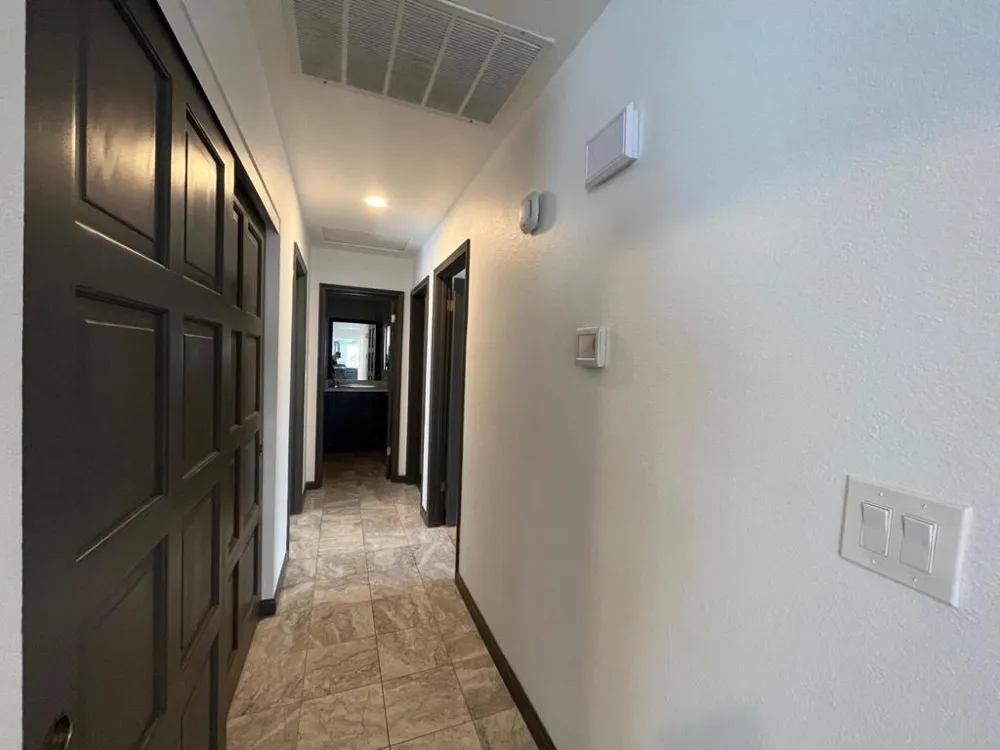 1233 E Via Escuela Palm Springs, CA 92262