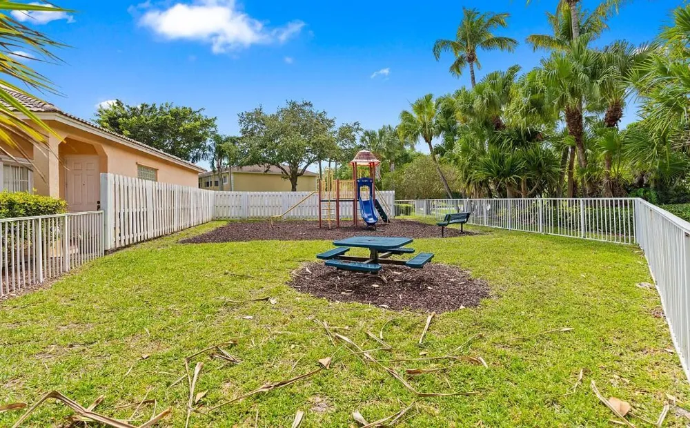 121 Prestige Drive Royal Palm Beach, FL 33411