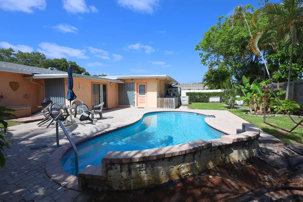 1259 SW 7th Street Boca Raton, FL 33486