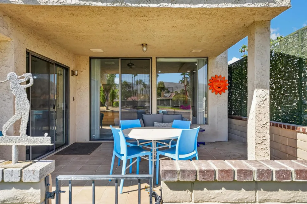 7503 Paseo Azulejo Palm Springs, CA 92264