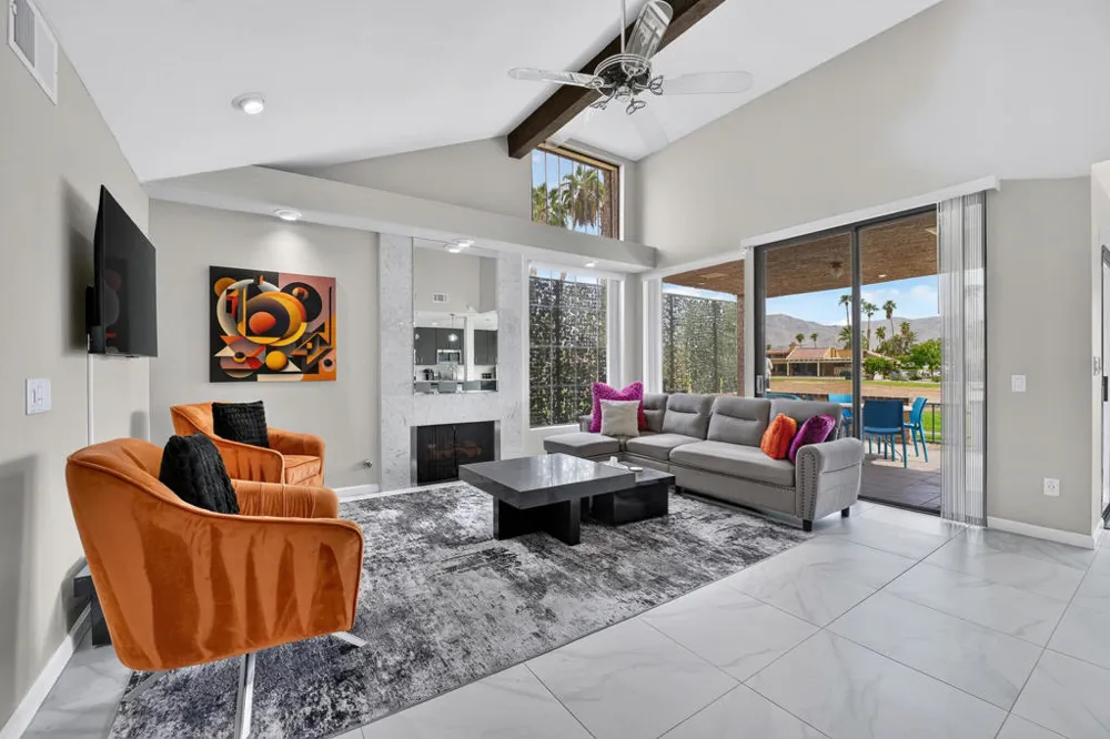 7503 Paseo Azulejo Palm Springs, CA 92264