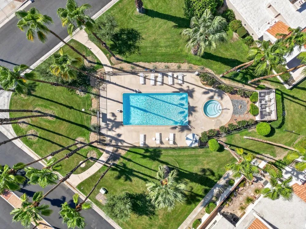 7503 Paseo Azulejo Palm Springs, CA 92264