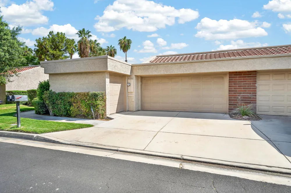 7503 Paseo Azulejo Palm Springs, CA 92264