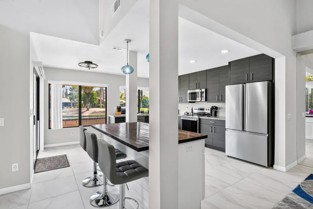 7503 Paseo Azulejo Palm Springs, CA 92264