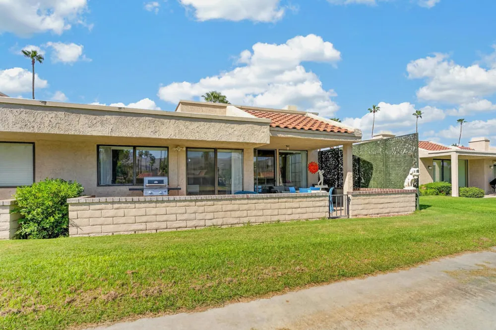 7503 Paseo Azulejo Palm Springs, CA 92264
