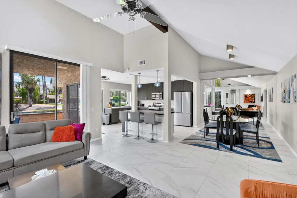 7503 Paseo Azulejo Palm Springs, CA 92264