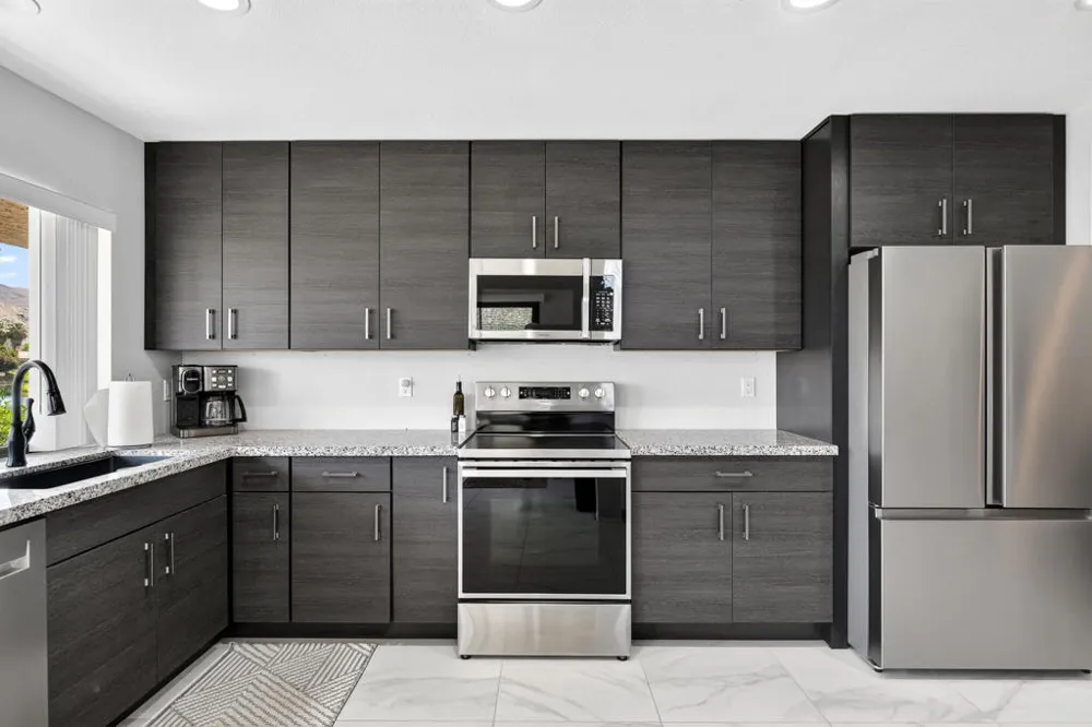 7503 Paseo Azulejo Palm Springs, CA 92264