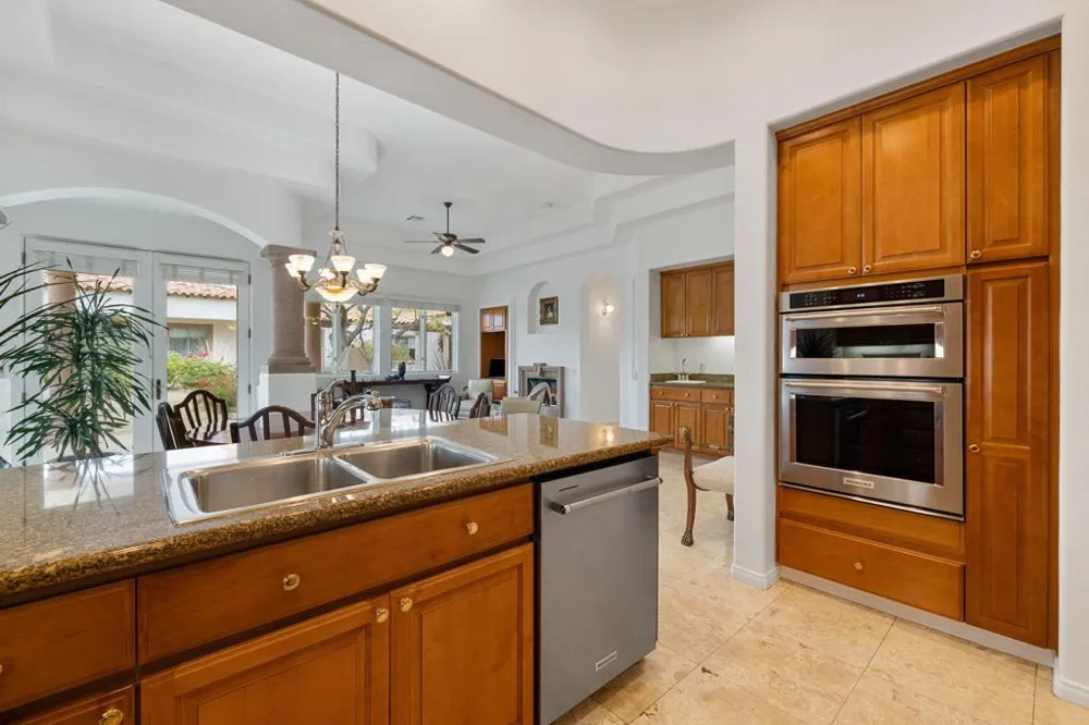 209 Piazza Di Sotto Palm Desert, CA 92260