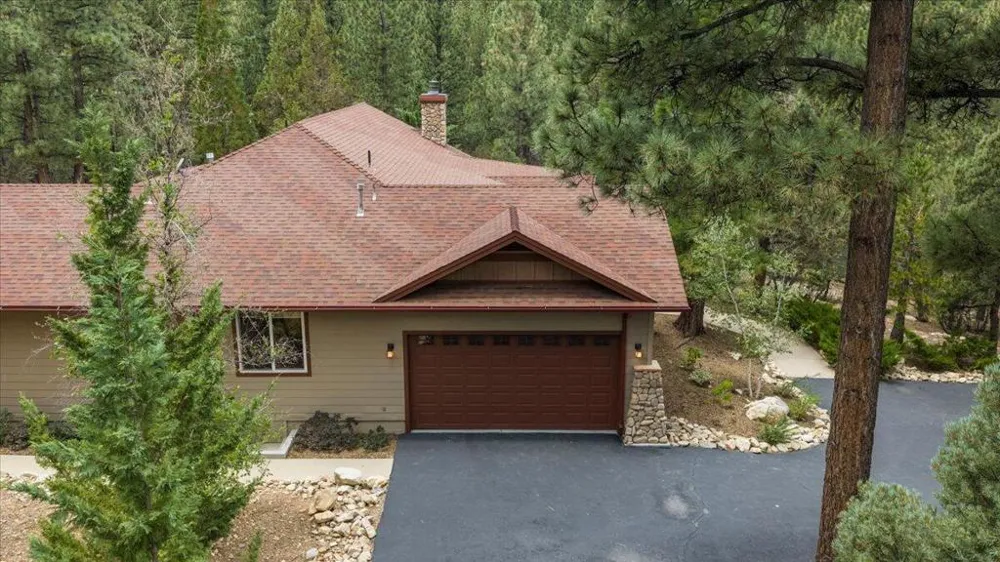 1924 Shady Lane Big Bear City, CA 92314