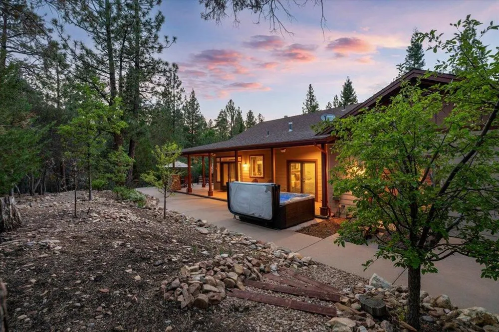 1924 Shady Lane Big Bear City, CA 92314