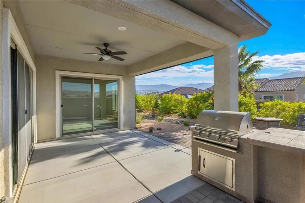 32 Moscato Rancho Mirage, CA 92270