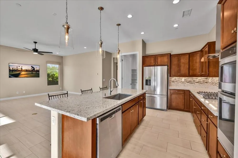 32 Moscato Rancho Mirage, CA 92270
