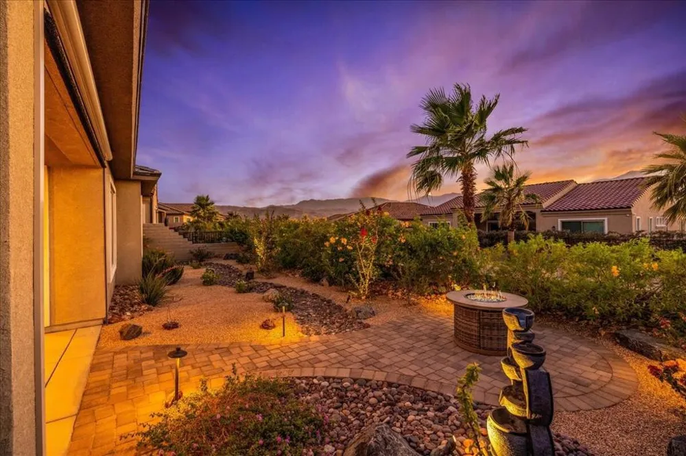 32 Moscato Rancho Mirage, CA 92270