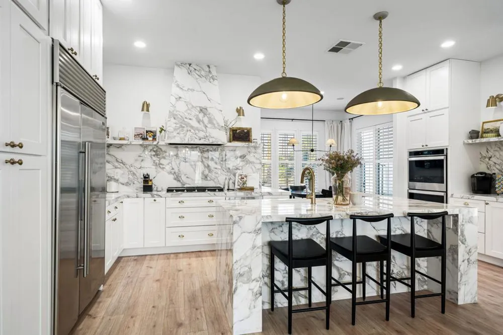 33 Calle La Reina Rancho Mirage, CA 92270