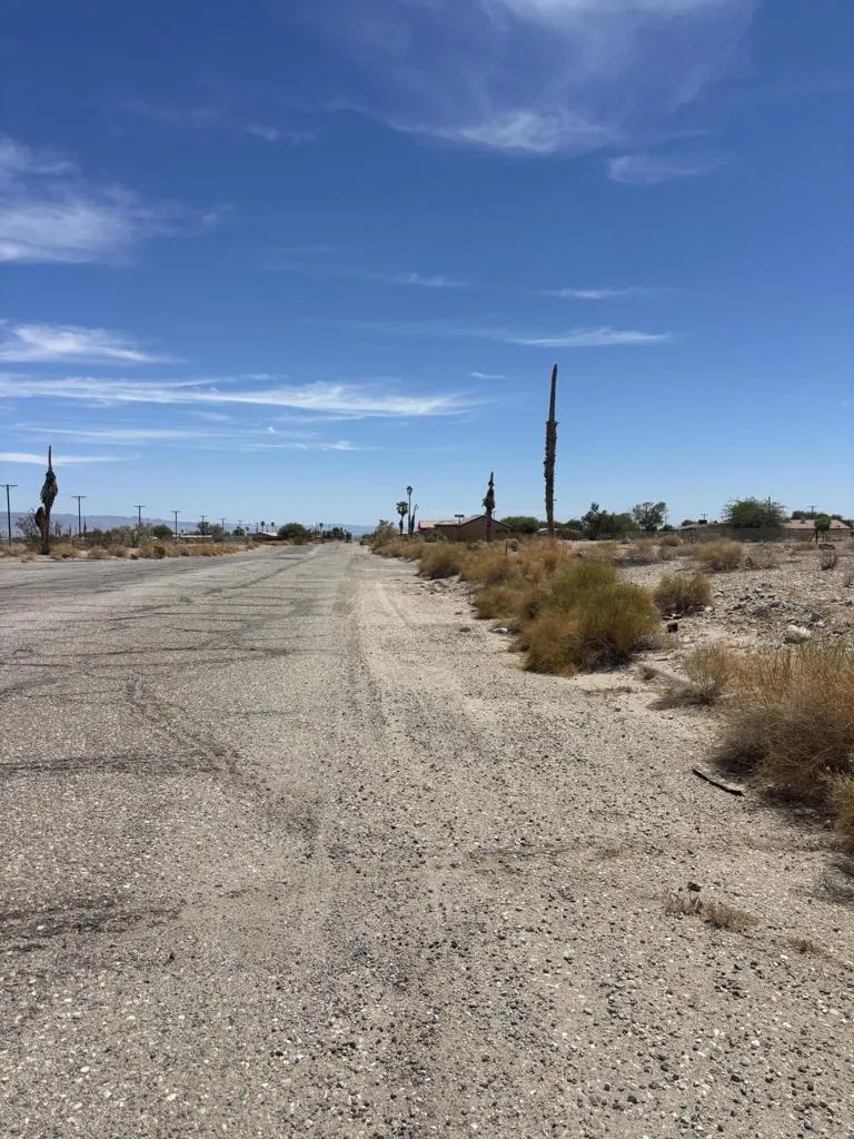 1399 Bering Boulevard Thermal, CA 92274