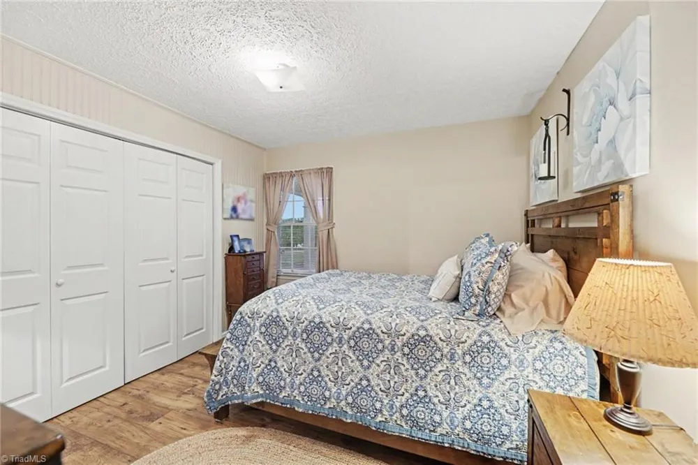 329 Pine Road Eden, NC 27288