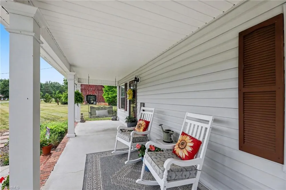 329 Pine Road Eden, NC 27288