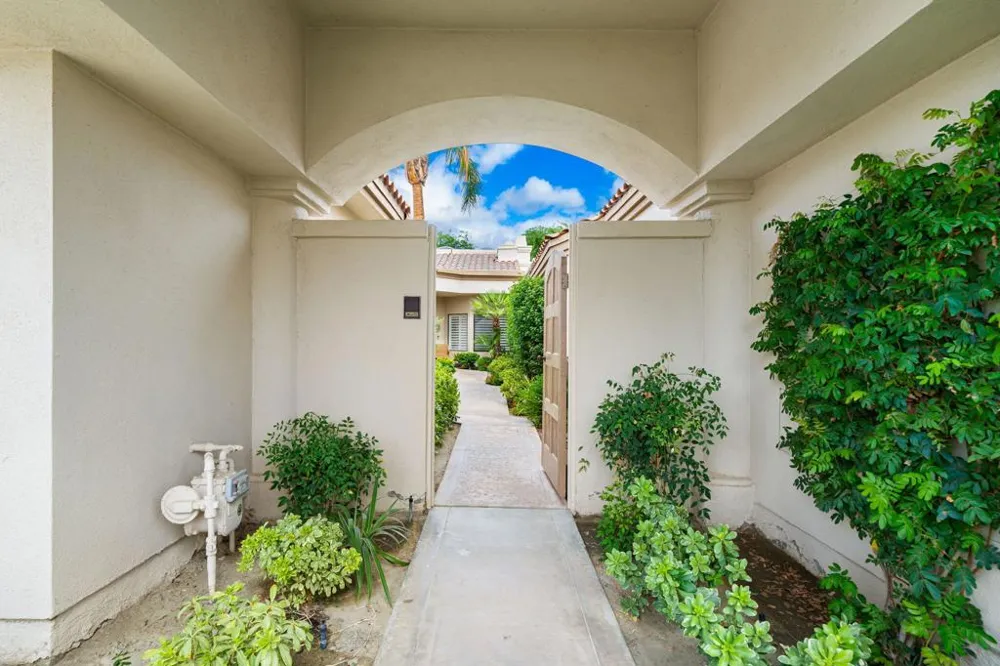 79830 Pecan La Quinta, CA 92253