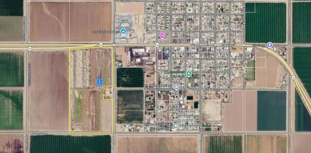 1102 Baughman Road Westmorland, CA 92281