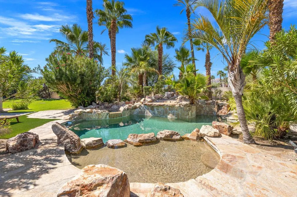 2 Strauss Terrace Rancho Mirage, CA 92270
