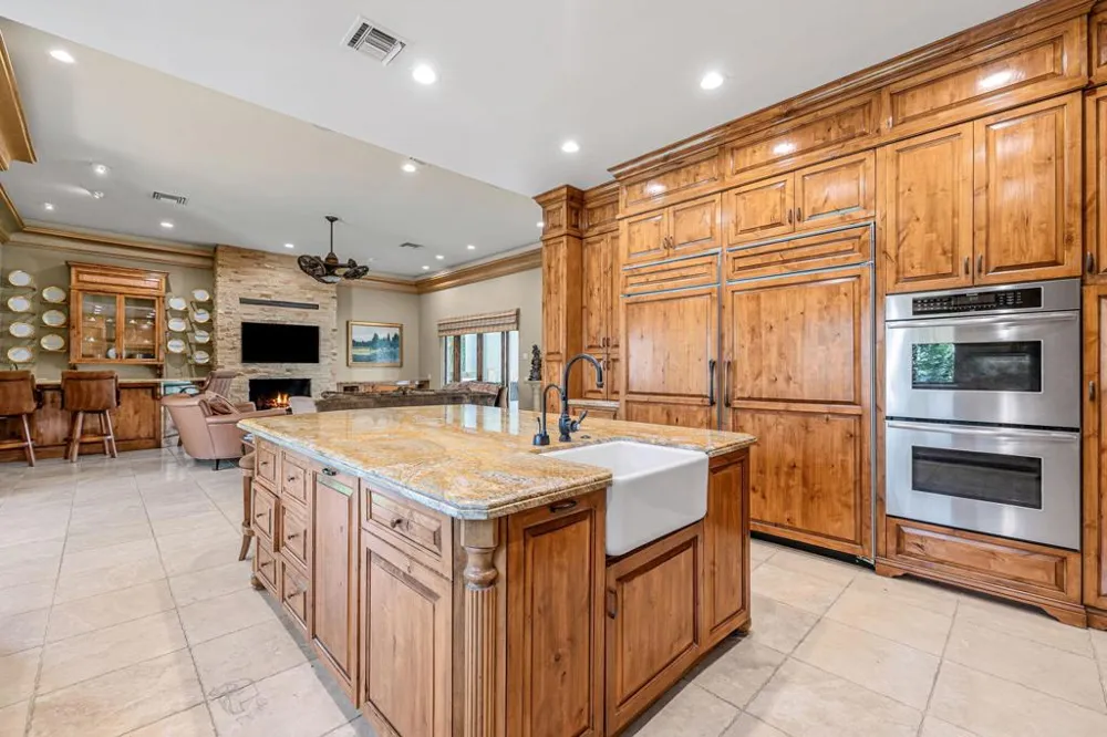 2 Strauss Terrace Rancho Mirage, CA 92270